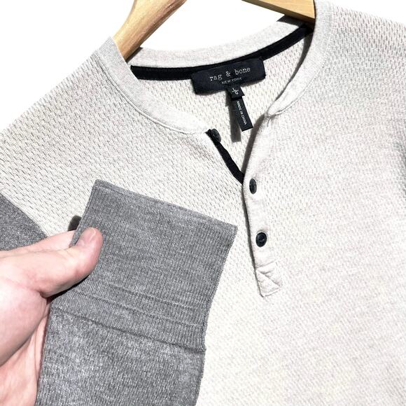 RAG & BONE Men’s Henley Style Colorblocked Honeycomb Knit Top - Picture 3 of 4